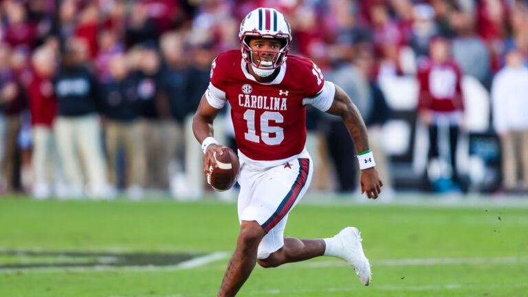 South Carolina Gamecocks | Trend: -1