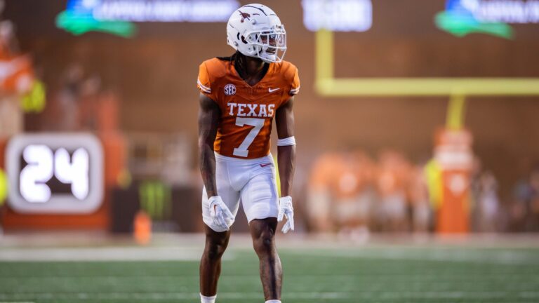 5 Seed: Texas Longhorns (11-1)