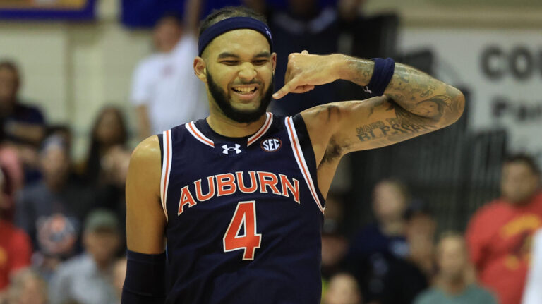 27. Brooklyn Nets (via Houston): Johni Broome, F/C, Auburn