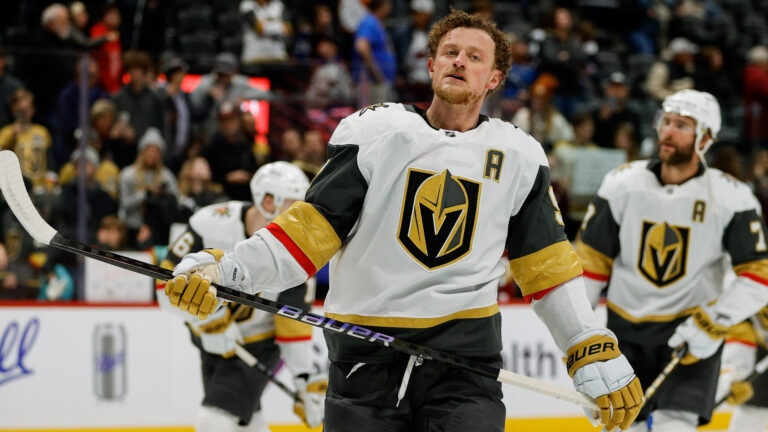 Jack Eichel (F)