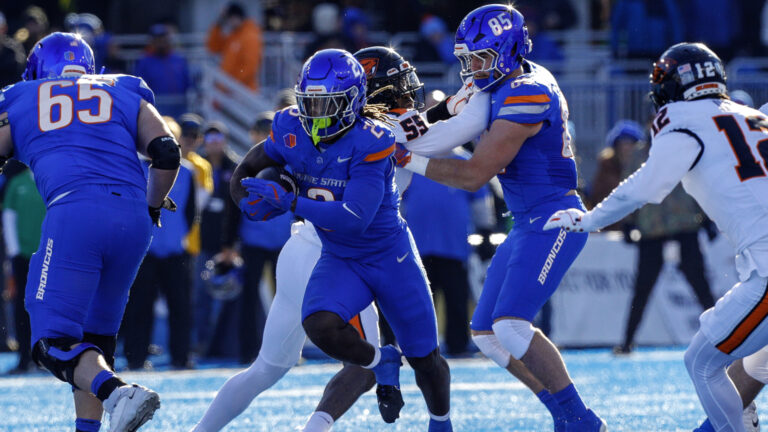 10) Boise State Broncos (11-1)