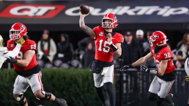 2 Seed: Georgia Bulldogs (10-2)