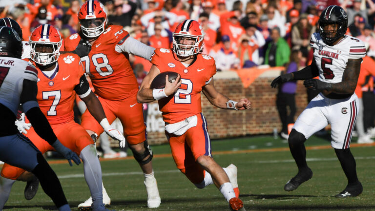 12) Clemson Tigers (9-3)