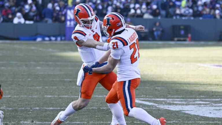 Cheez-It Citrus Bowl: Illinois Fighting Illini vs. Ole Miss Rebels - December 31