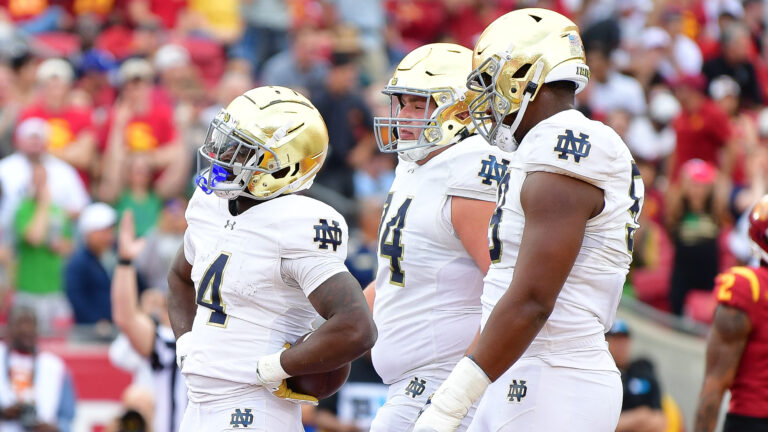 Notre Dame Fighting Irish | Trend: -1