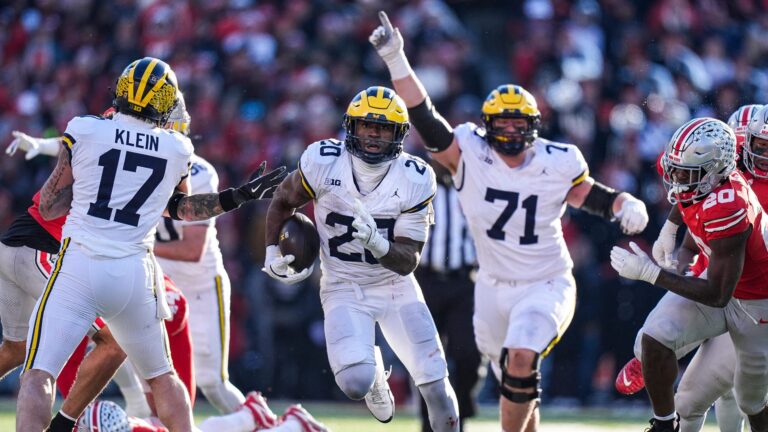 6) Michigan Wolverines
