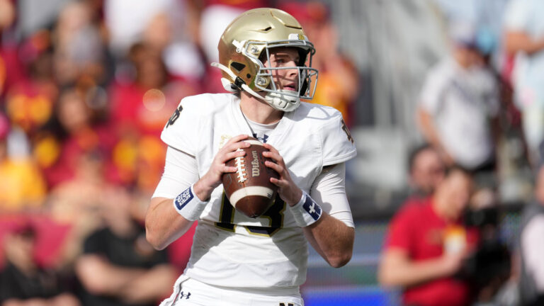 Quarterfinal Matchup: No. 5 Notre Dame vs. No. 4 Iowa State