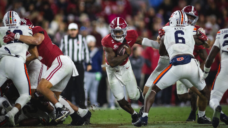 Alabama Crimson Tide | Trend: +2