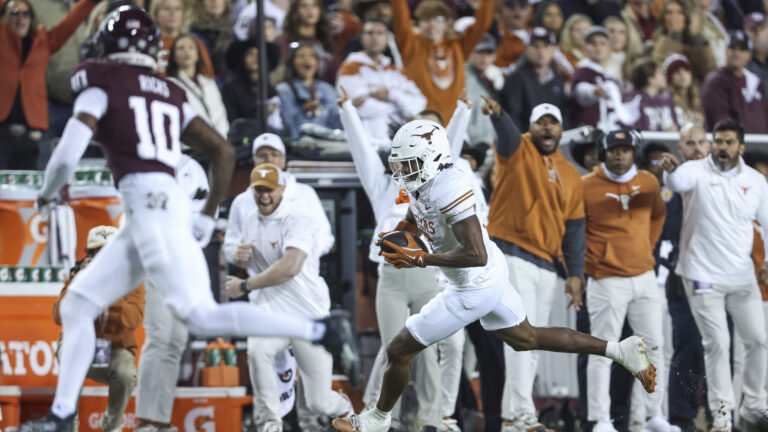 National Championship: No. 2 Oregon vs. No. 1 Texas
