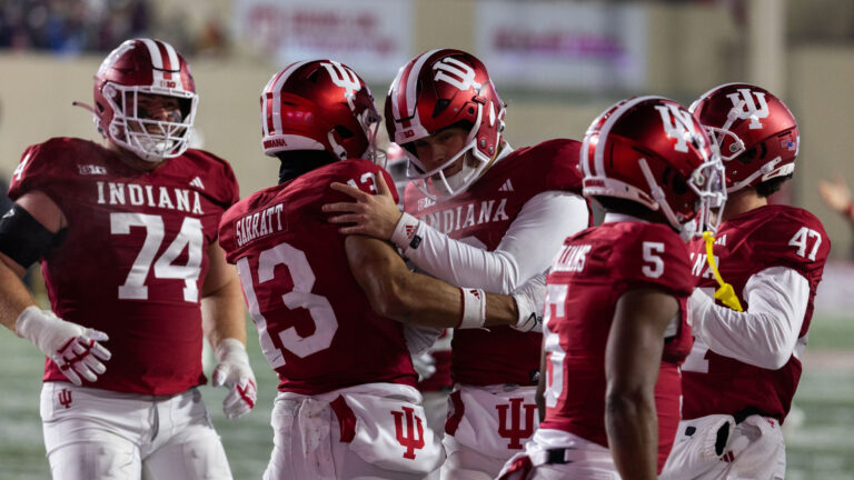 9) Indiana Hoosiers (11-1)