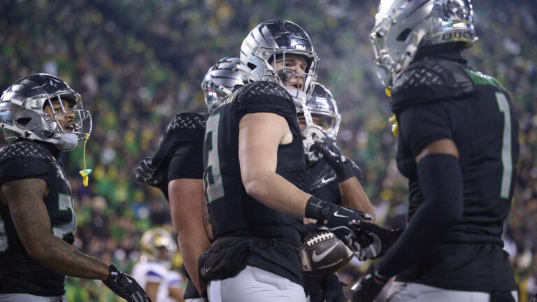 1. Oregon Ducks - Big Ten Champion