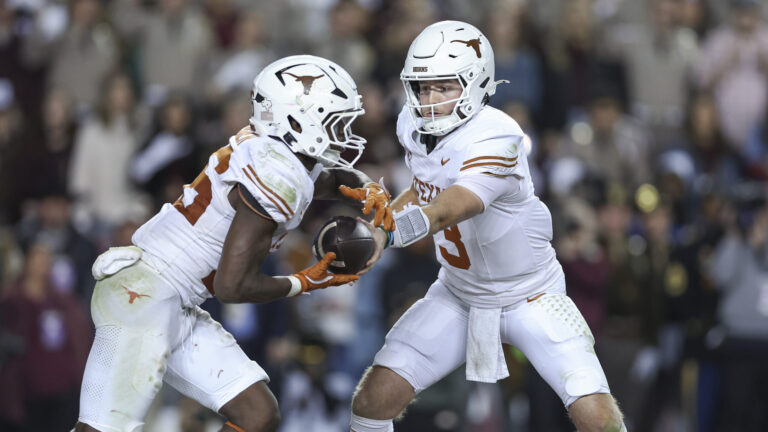 1 Seed: Texas Longhorns (SEC Champ)