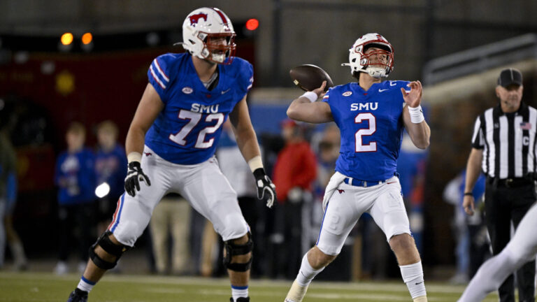 Clemson Tigers vs SMU Mustangs (-2.5)
