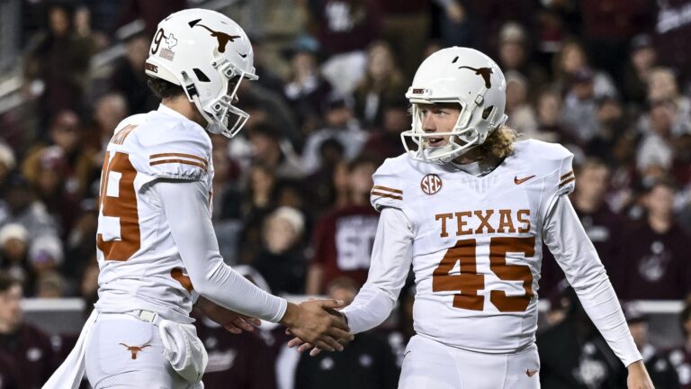 3. Texas Longhorns