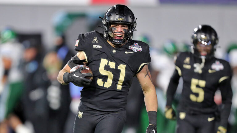 22) Army Black Knights (11-1)