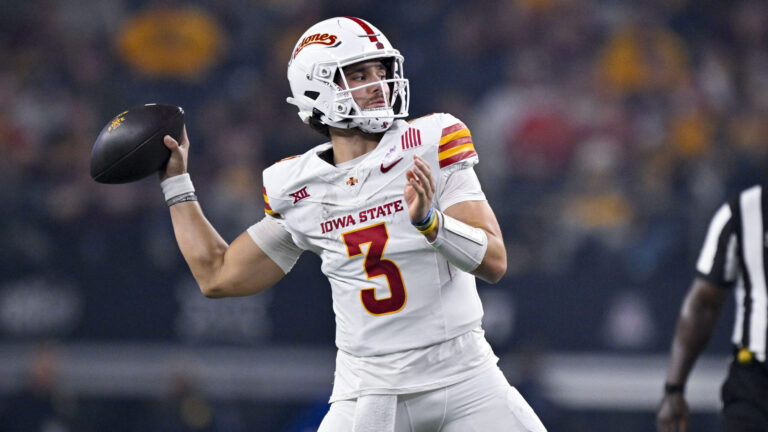 18) Iowa State Cyclones (10-3)