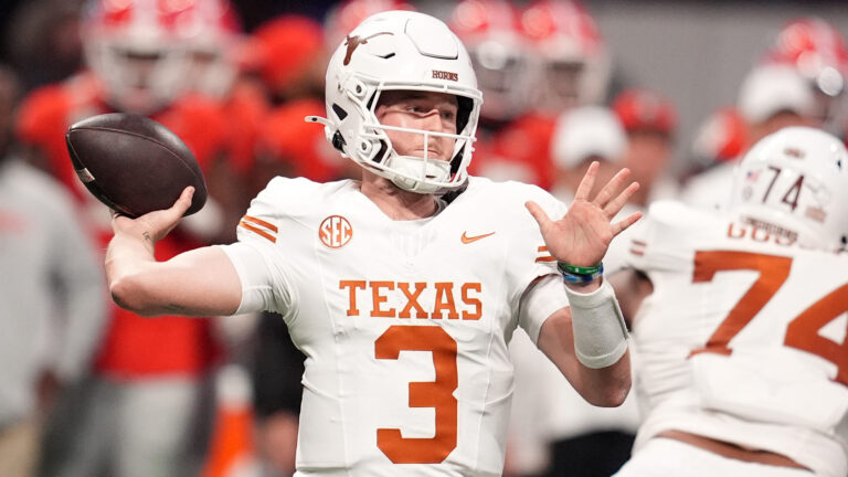 Texas Longhorns | Trend: -1