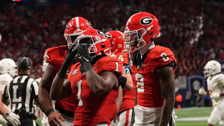 2nd Seed: Georgia Bulldogs: 11-2 (SEC Champ)