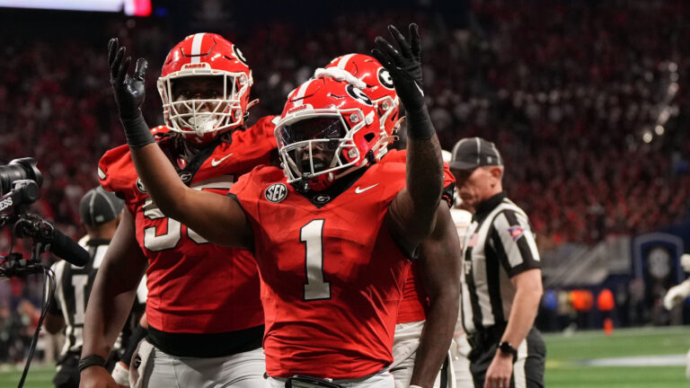 Quarterfinal Matchup: No. 7 Notre Dame vs. No. 2 Georgia (-1.5)