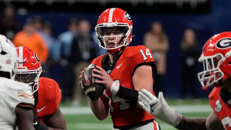 Quarterfinal Matchup: No. 7 Notre Dame vs. No. 2 Georgia (-1.5)