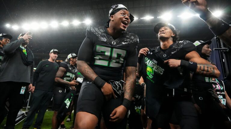 5. Oregon Ducks