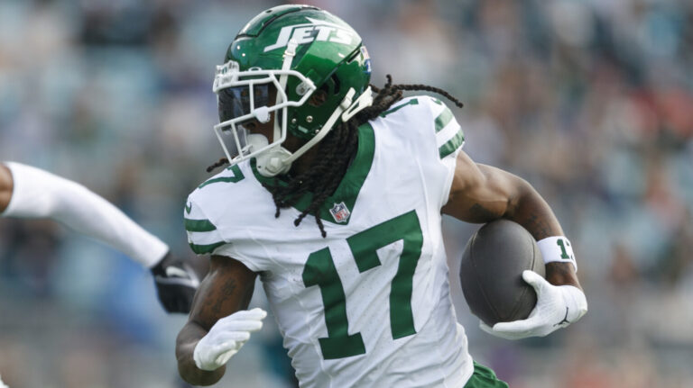 Davante Adams (+125)