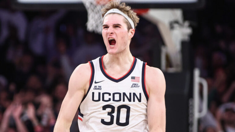 12. San Antonio Spurs: Liam McNeeley, F, UConn