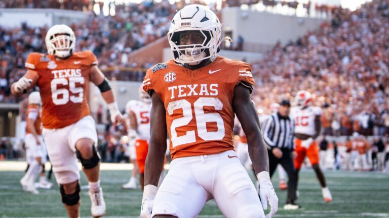 4. Texas Longhorns