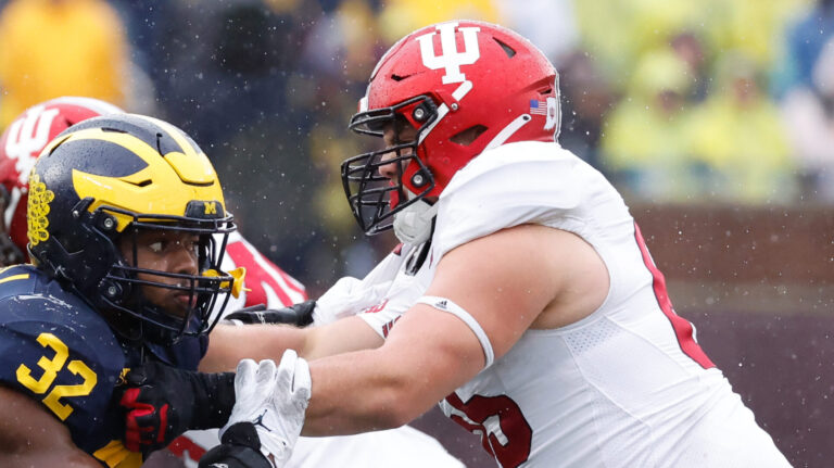 Carter Smith, Offensive Line
