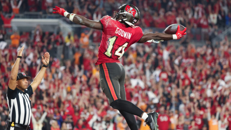 20) NFC Wild Card Playoff: Eagles vs. Buccaneers (ABC/ESPN)