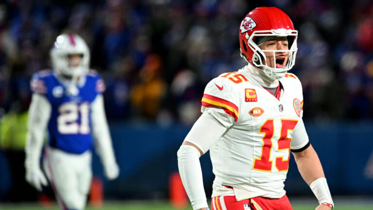 6) AFC Divisional Playoff: Chiefs vs. Bills. (ESPN/ABC)
