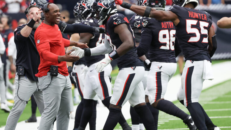 12. DeMeco Ryans - Houston Texans
