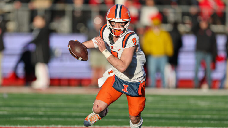 7) Illinois Fighting Illini