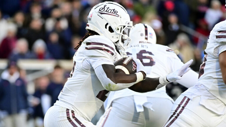 14. Mississippi State Bulldogs