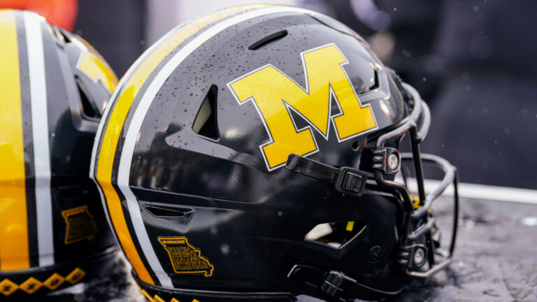 8) CB Jaren Sensabaugh, Missouri