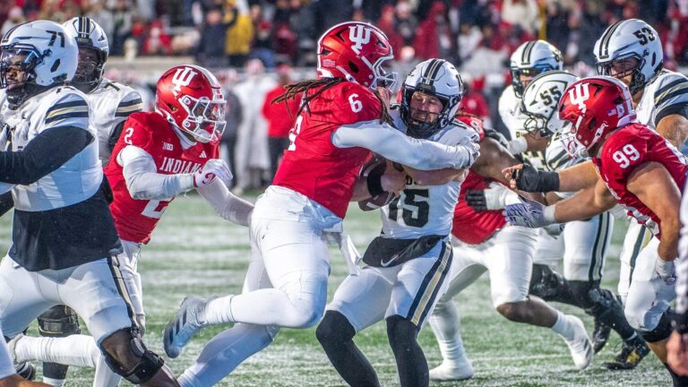 Mikail Kamara, Defensive Line