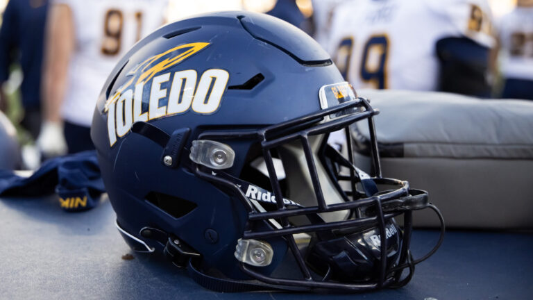 9) DL Zach Potter (Toledo -> Wyoming)