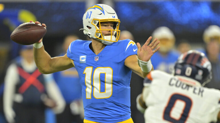 Los Angeles Chargers (10-6) | 2nd Place in AFC West