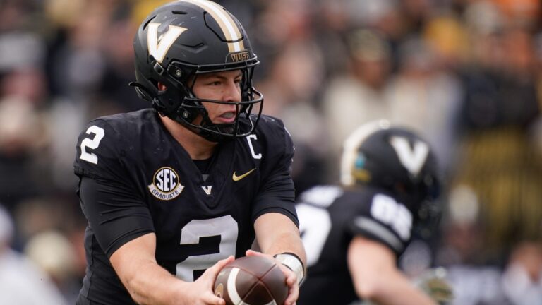 21. Diego Pavia - Vanderbilt Commodores