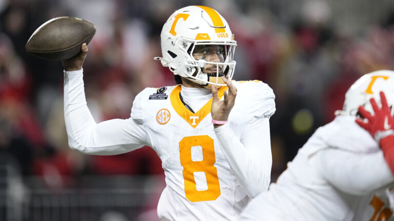 Tennessee Volunteers | Trend: -2