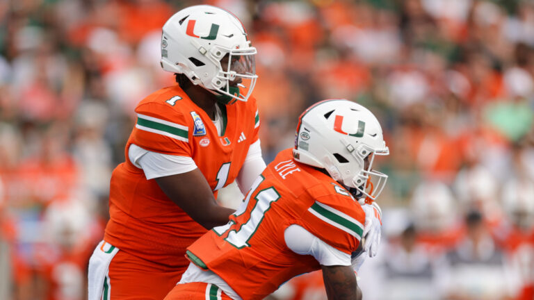 Miami Hurricanes | Trend: -2