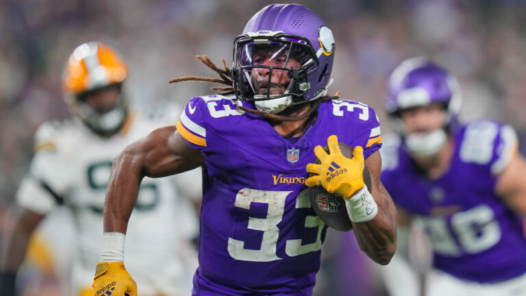 Aaron Jones Under 59.5 Rushing Yards