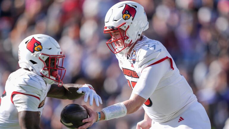 20. Louisville Cardinals