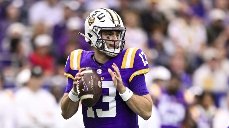 8) LSU Tigers