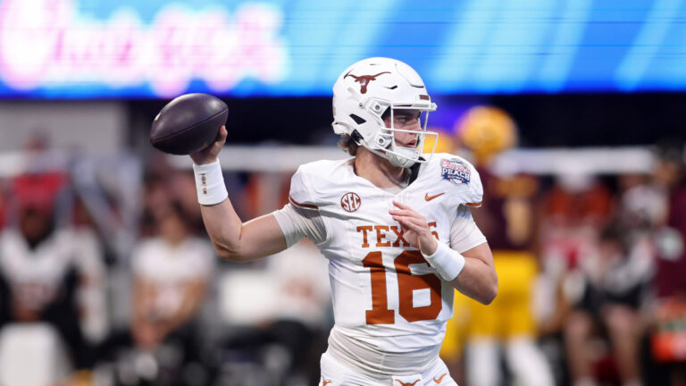 2. Texas Longhorns