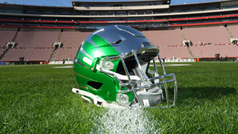 2) QB Jaron-Keawe Sagapolutele (Oregon -> Cal)