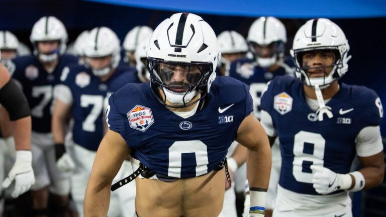 Dominic DeLuca, Linebacker