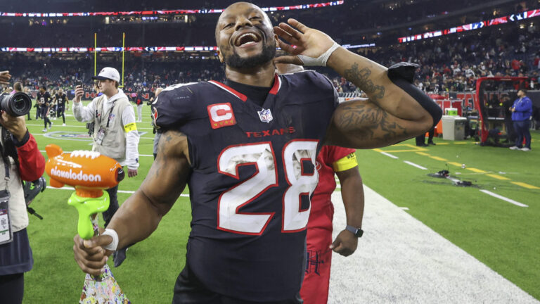 Joe Mixon is Efficient and Texans Win Time of Possession