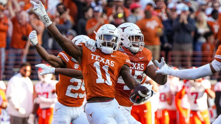 3. Texas Longhorns