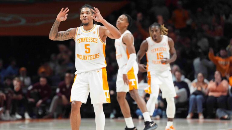 2 Seed: Tennessee Volunteers